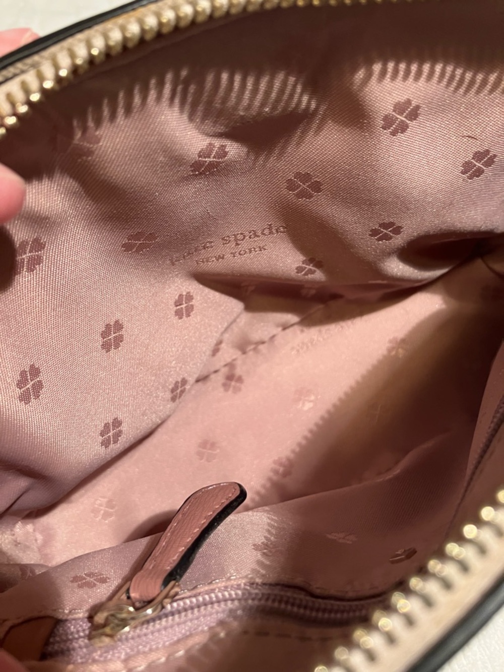 Beige and Black Crossbody Bag with Chain Accent - Picture 6 of 12